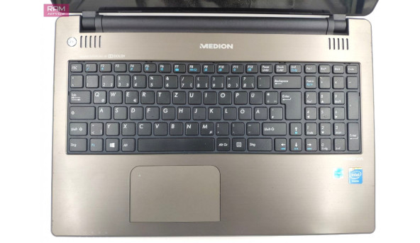 Мультимедійний ноутбук з серсорним екраном Medion E6240T, 15.6" , Celeron N2920 (4x2.0 GHz), 4 GB RAM, 120 GB SSD, Б/В