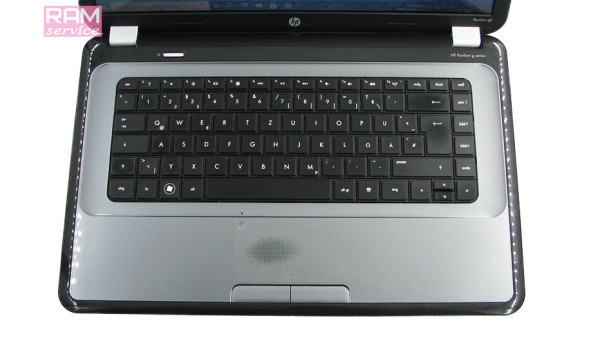 Стильний та вишуканий ноутбук HP Pavilion g6, 15.6", Intel Core I5-2410M, 4 GB, 320 GB, AMD Radeon HD 7400M, Windows 10, Б/В