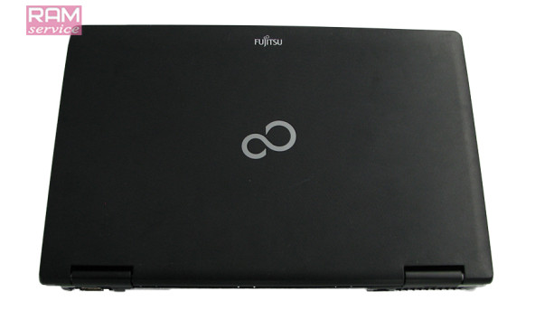 Надійний ноутбук Fujitsu Lifebook E752, 15.6", Intel Core i5-2520M, 4 GB, 320 GB, Intel HD Graphics 3000, Windows 7, Б/В
