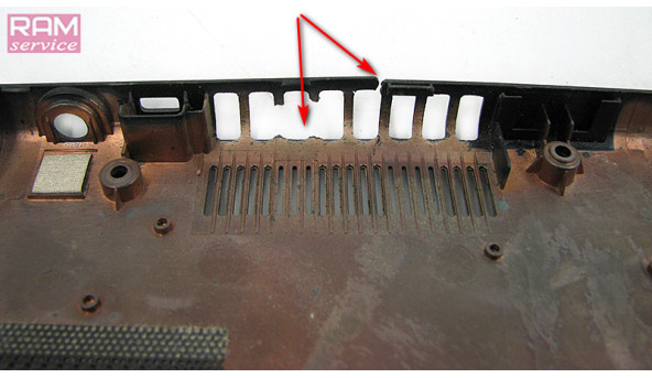 Нижня частина корпуса, для ноутбука, Acer Aspire V5-572PG, 15.6”, Б/В,  Є подряпини та потертості  Є незначне пошкодження (фото)