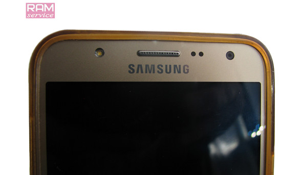 Смартфон Samsung Galaxy J7 (J700H), Gold + чохол, 5.5", ОЗУ 1,5 ГБ, 16 ГБ, основна 13 Мп,  фронтальна 5.0 Мп, Android 6.0, Б/В
